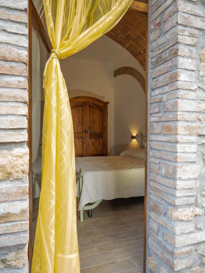 Podere Mona Pomarance Bagian luar foto