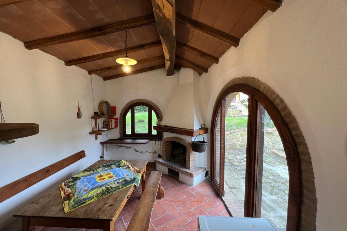 Podere Mona Pomarance Bagian luar foto